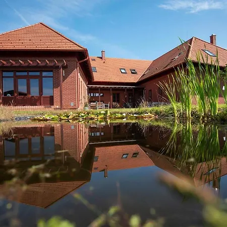 Naturpark Vendeghaz Gæstehus 3*